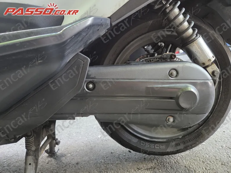 Suzuki Burgman 650 Executive - фото 4