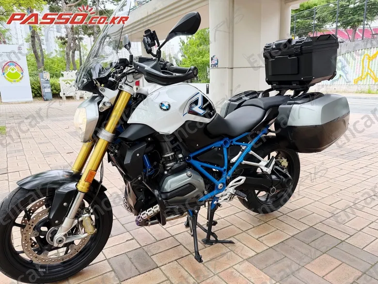 Bmw R 1200 R - фото 1