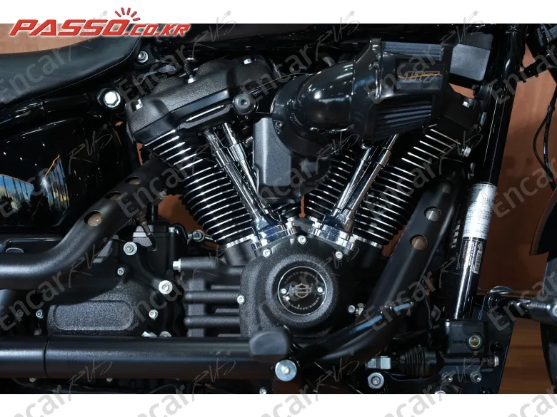 Harley-Davidson Softail Low Rider S - фото 4