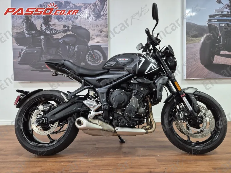Triumph Trident 660 - фото 0