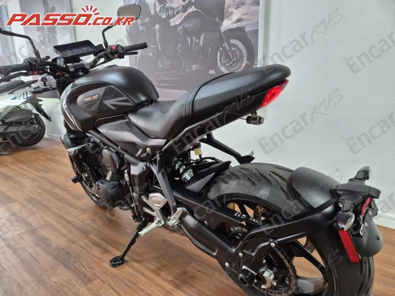 Triumph Trident 660 - фото 5