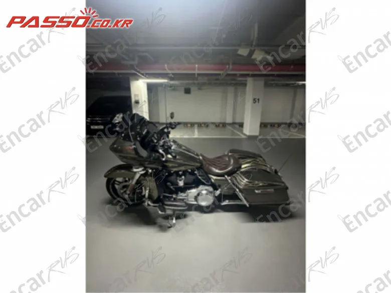 HARLEY-DAVIDSON ROAD GLIDE SPECIAL - фото 5