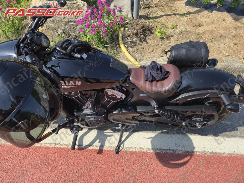 Indian Scout Bobber - фото 1