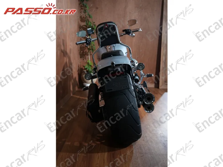 HARLEY-DAVIDSON BREAKOUT 117 - фото 2