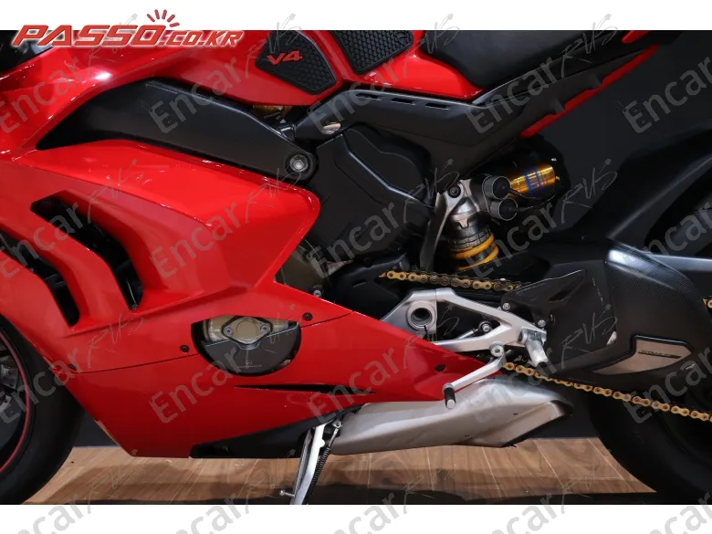 Ducati Panigale V4 S - фото 4