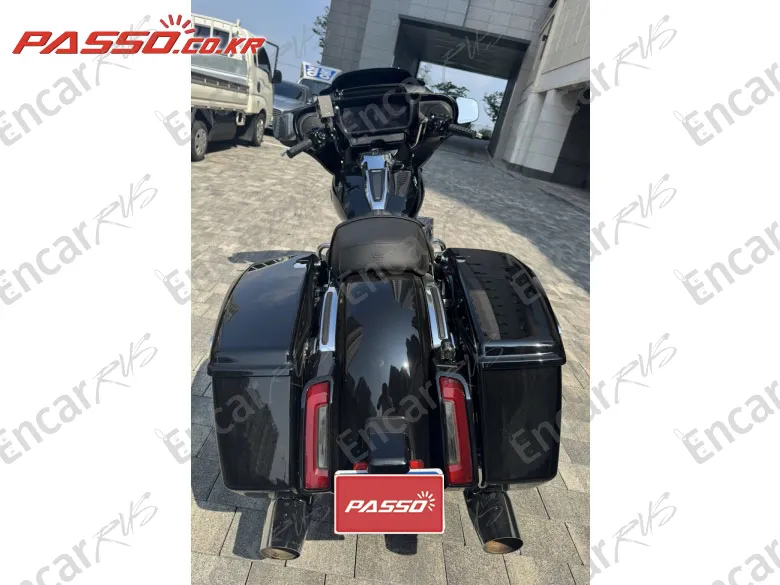 HARLEY-DAVIDSON FLHX - фото 2