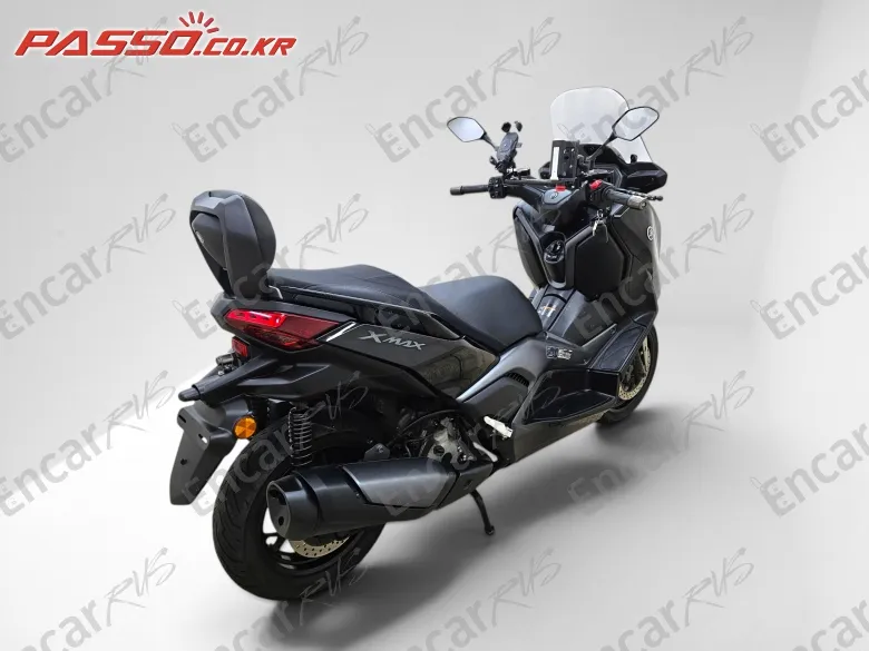 YAMAHA X MAX 300 ABS - фото 2