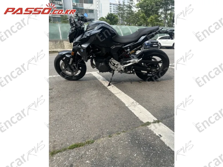 Bmw F 900 R - фото 1
