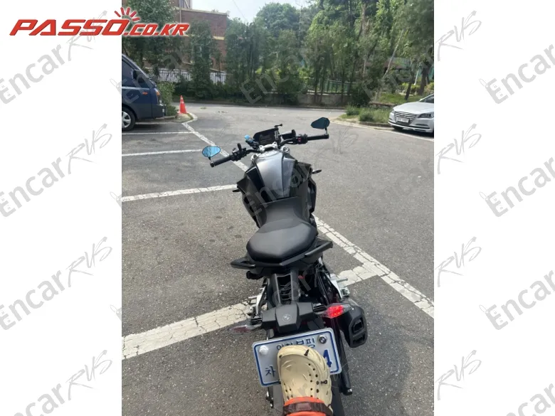 Bmw F 900 R - фото 2