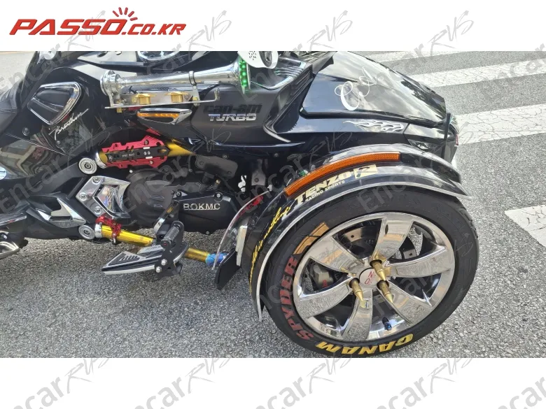 Brp Can-Am Spyder F3 Limited - фото 4