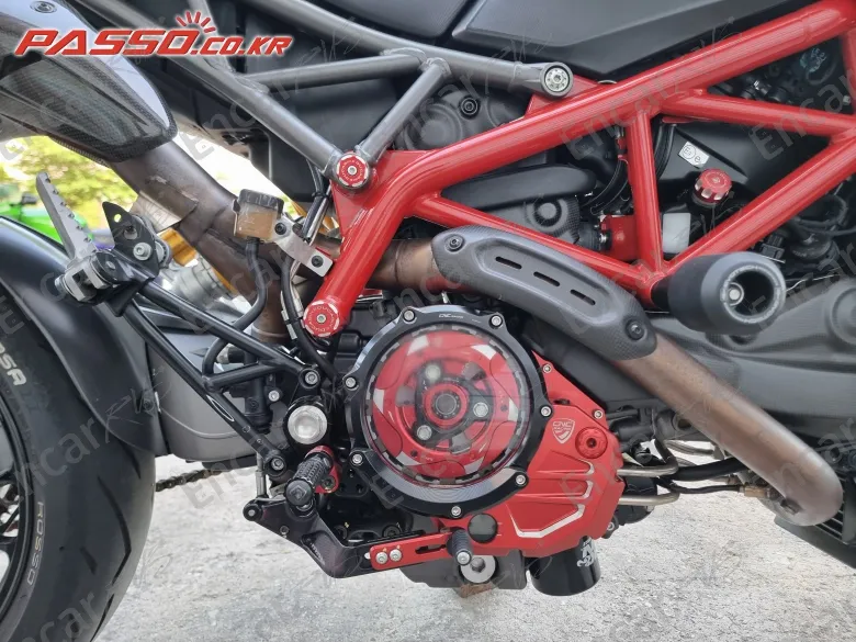 DUCATI HYPERMOTARD 950 SP - фото 4