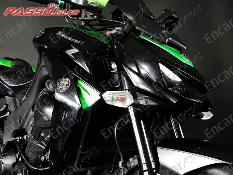 Kawasaki Z 1000 - фото 4