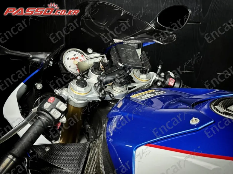 BMW S 1000 RR - фото 3
