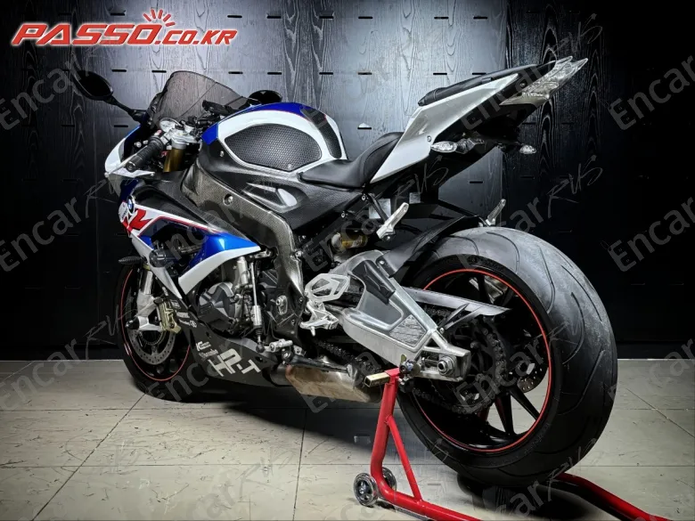 BMW S 1000 RR - фото 4