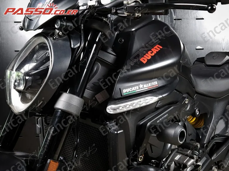Ducati Monster 937 - фото 5