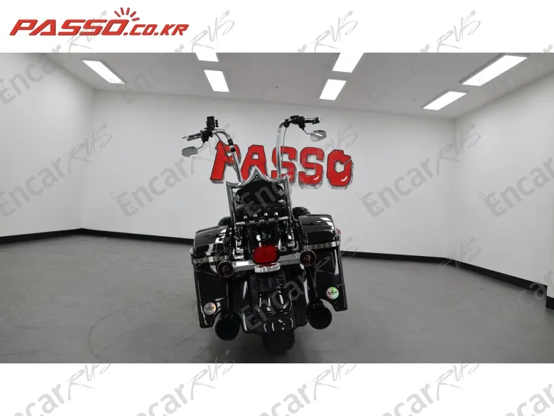 HARLEY-DAVIDSON FLHR - фото 2