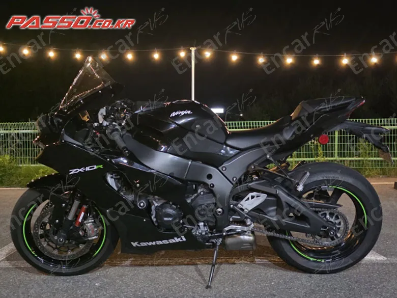 Kawasaki Zx 10 R - фото 1