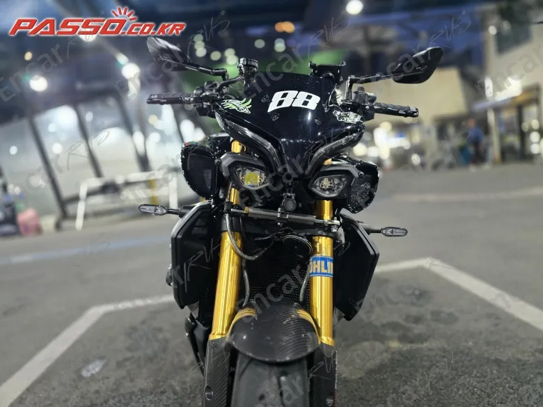 YAMAHA MT 10 SP - фото 2