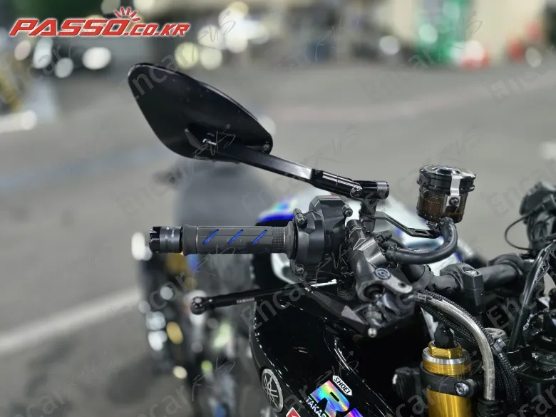 YAMAHA MT 10 SP - фото 3