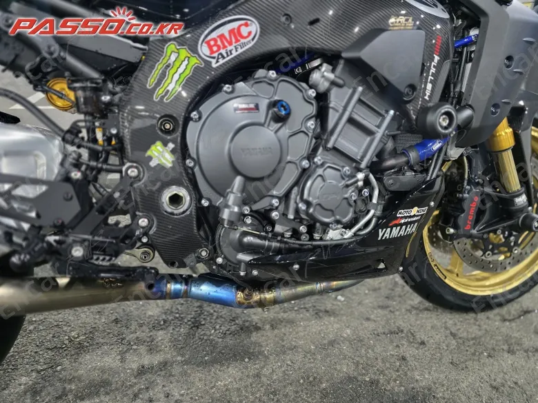 YAMAHA MT 10 SP - фото 6