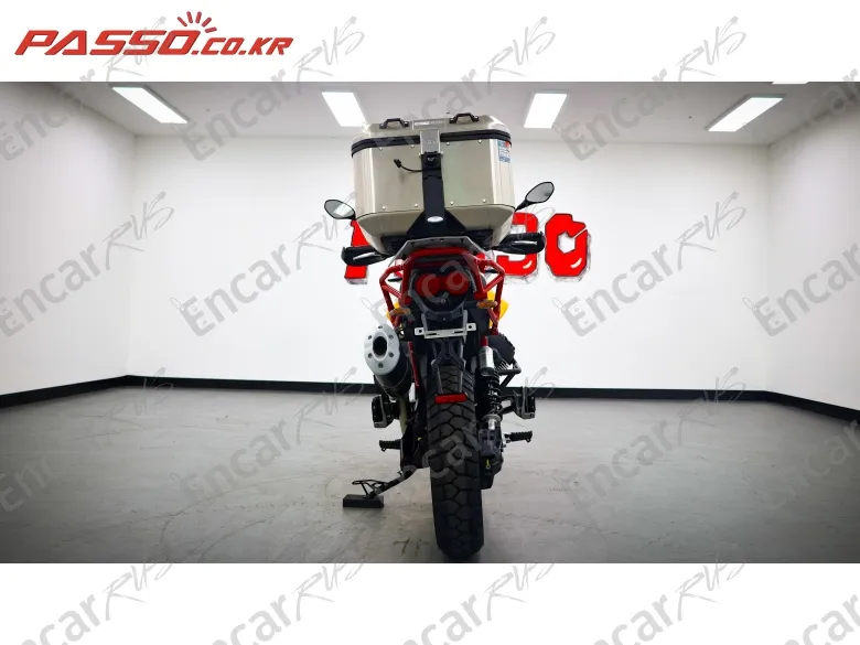MOTO GUZZI V 85 TT - фото 2