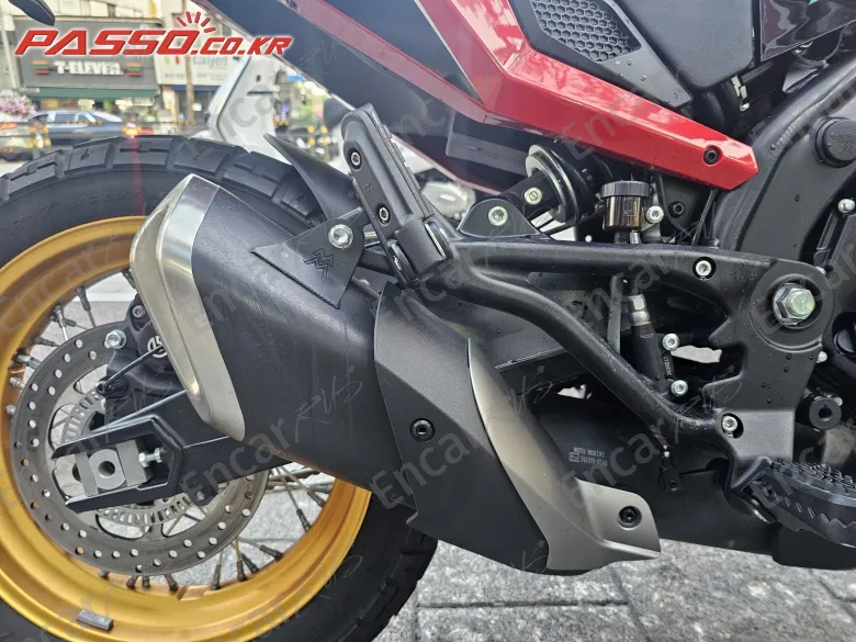 Moto Morini X Cape 650 - фото 5