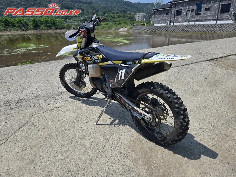 HUSQVARNA TE 300 - фото 2