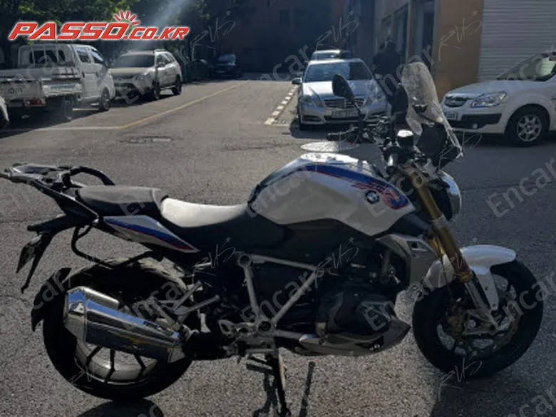 Bmw R 1250 R - фото 0