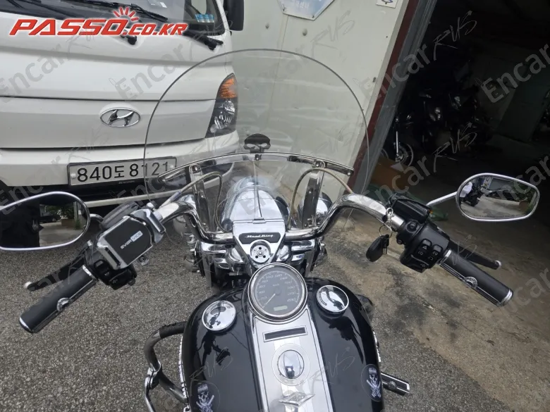 HARLEY-DAVIDSON FLHR - фото 3