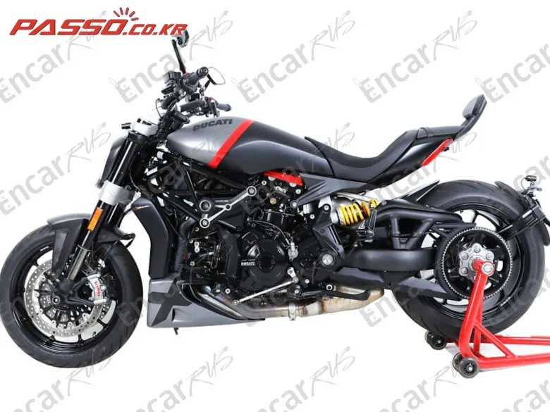 DUCATI X DIAVEL BLACK STAR - фото 1