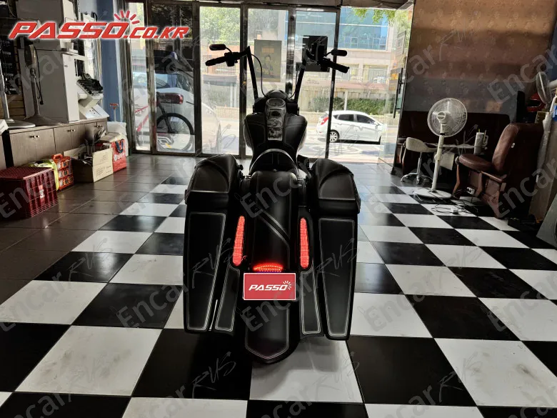 HARLEY-DAVIDSON ROAD KING SPECIAL - фото 2