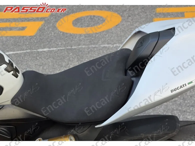 Ducati Panigale V2 - фото 6