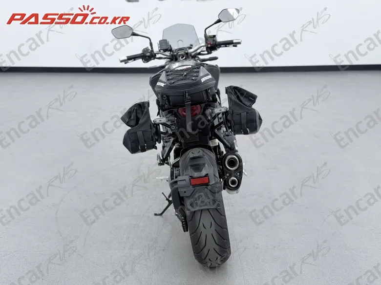 Honda Cb 1000 R - фото 2
