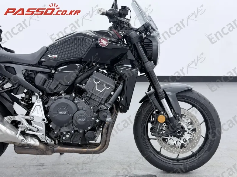 Honda Cb 1000 R - фото 4