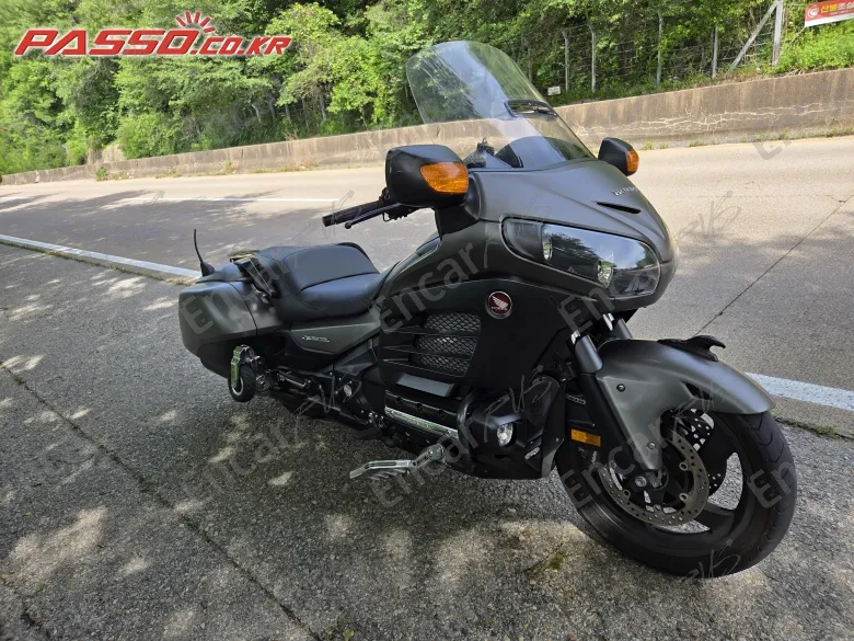 Honda Goldwing F6b - фото 0