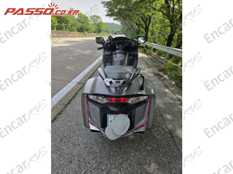 Honda Goldwing F6b - фото 2