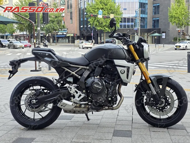 Suzuki Gsx 8 T - фото 0
