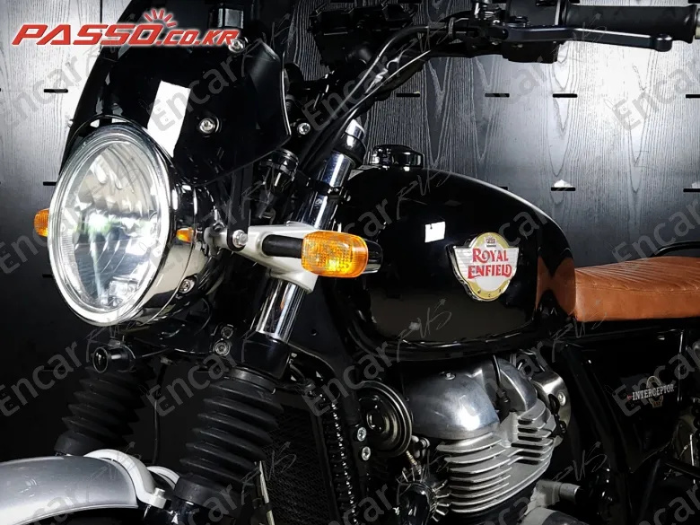 Royal Enfield Interceptor 650 - фото 5
