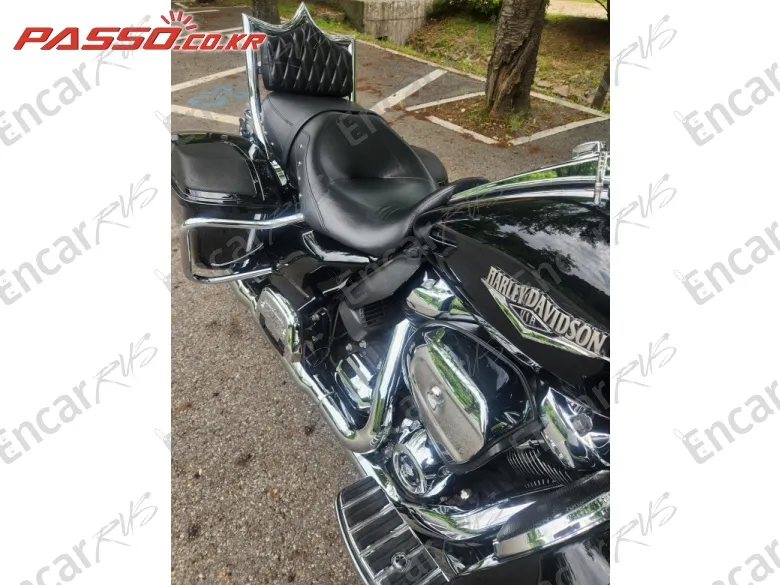 Harley-Davidson Flhr - фото 4