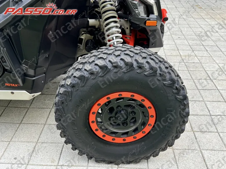 BRP CAN-AM MAVERICK X3 X RC TURBO R - фото 5