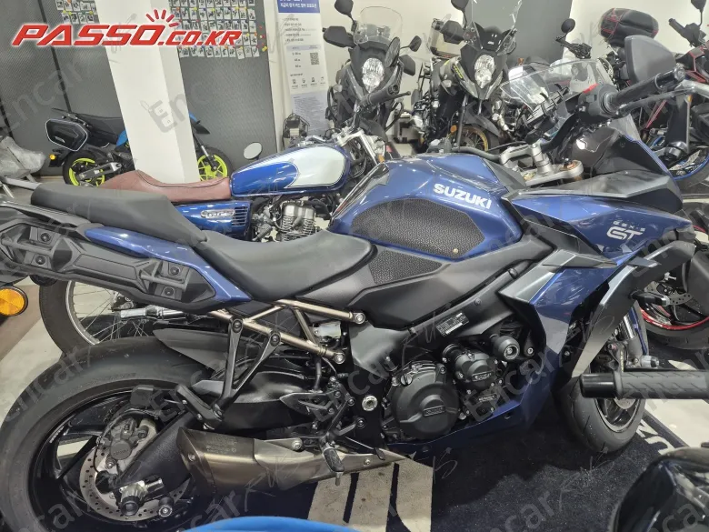 SUZUKI GSX S 1000 GT - фото 0