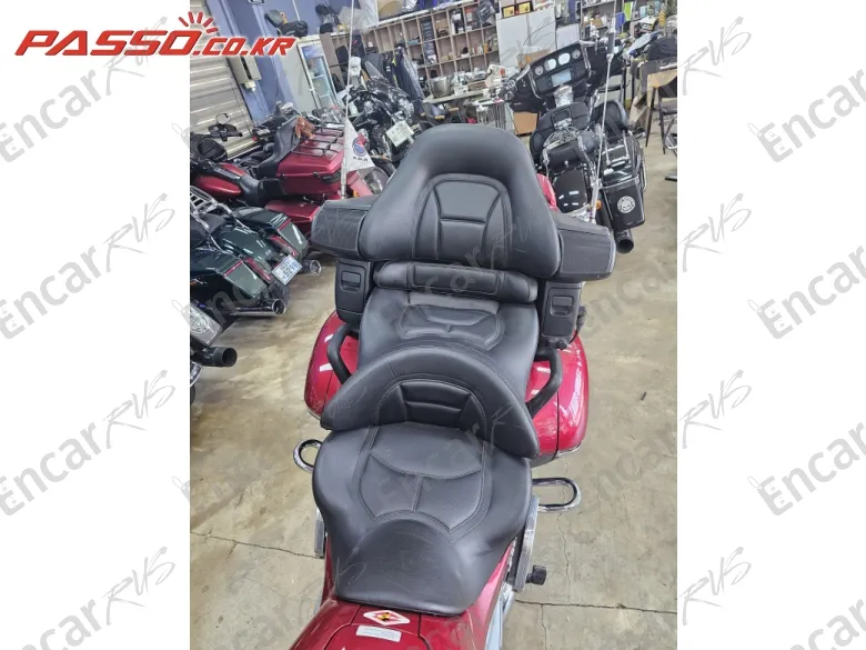 HONDA GOLDWING 1800 - фото 6