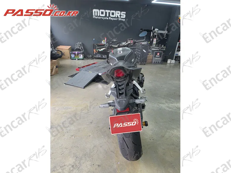HONDA CB 650 R E-CLUTCH - фото 2