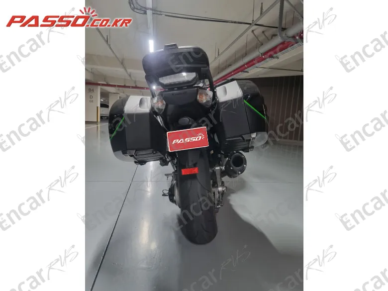Kawasaki Gtr 1400 - фото 2