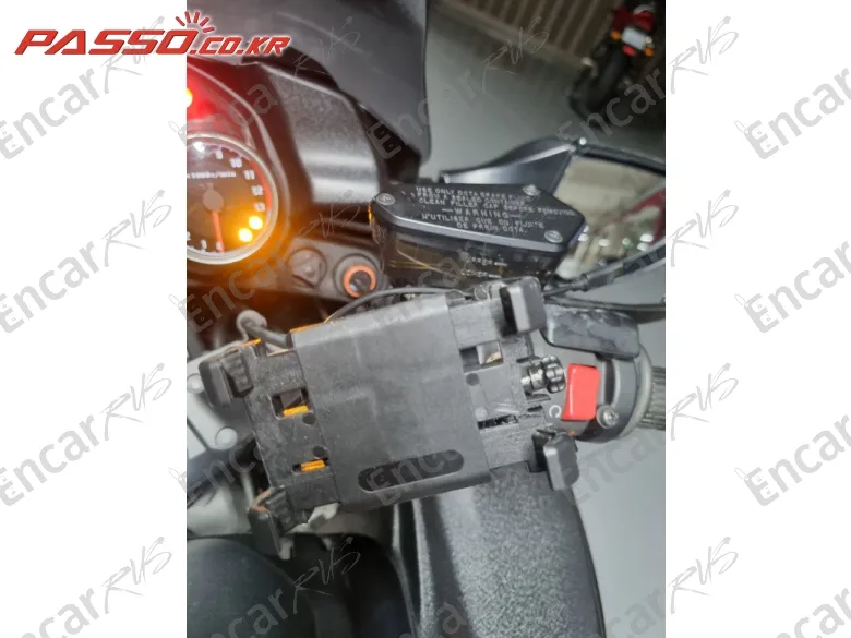 Kawasaki Gtr 1400 - фото 6
