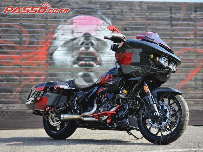 HARLEY-DAVIDSON CVO ROAD GLIDE ST - фото 0