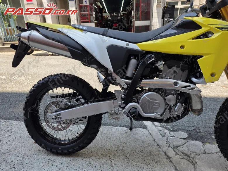 Suzuki Dr Z 4 S - фото 6