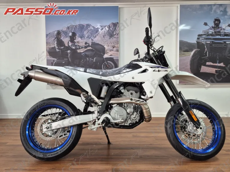 SUZUKI DR Z 4 SM - фото 0