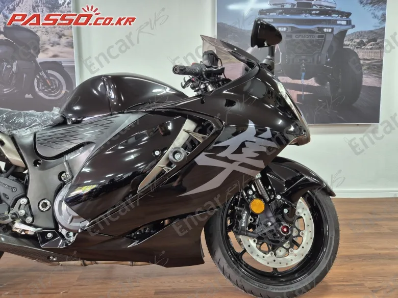 SUZUKI GSX R 1300 HAYABUSA - фото 4