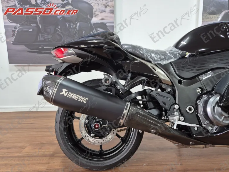 SUZUKI GSX R 1300 HAYABUSA - фото 6